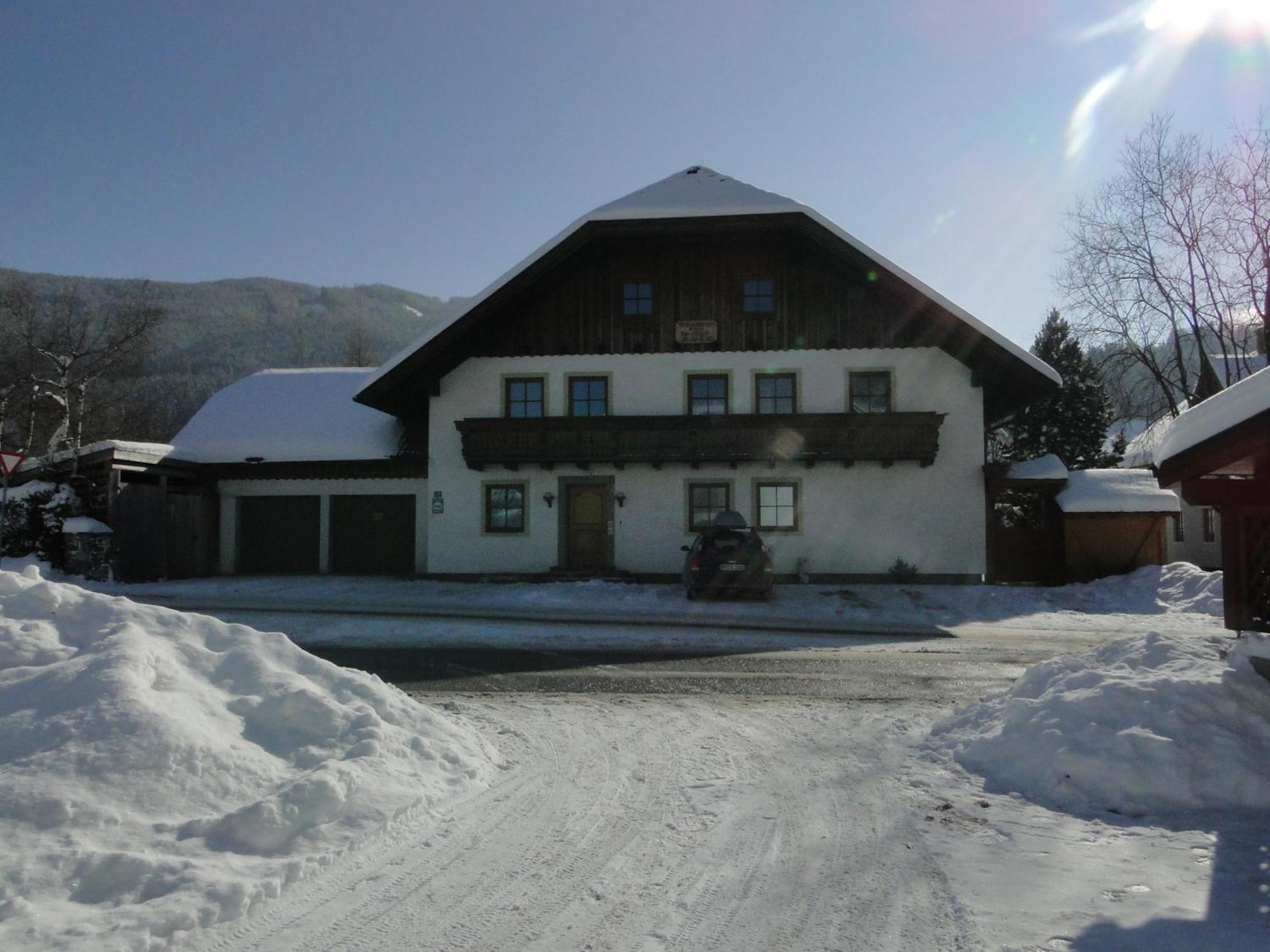 Apartamento Haus Edelweiss Sankt Margarethen im Lungau Exterior foto